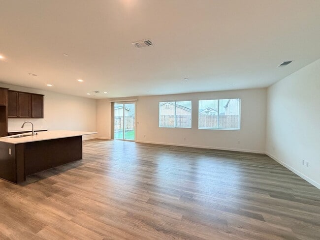 Photo - 1858 Morro Ct