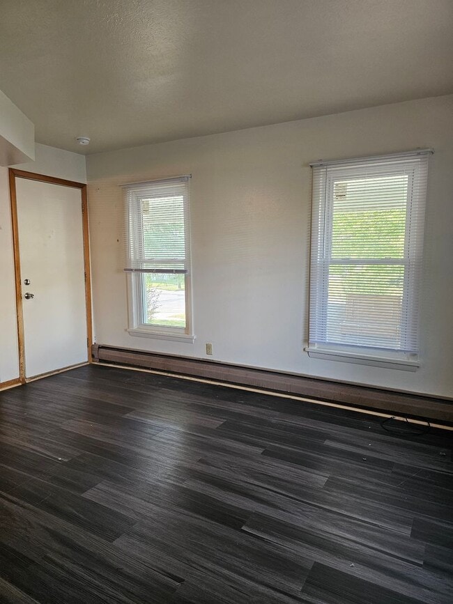 Photo - E. Court Street Duplex Unit 327 E Court Lower (A/1)