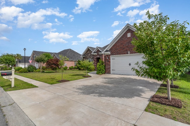 Photo - 530 Stonemason Dr