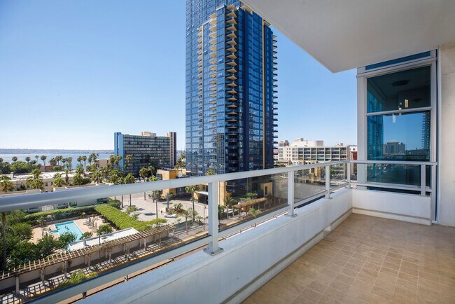 Photo - Rare Availability in Sapphire Tower!