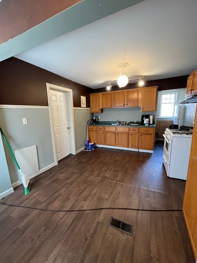 Photo - 509 N 53rd Ave W Unit 509 N 53rd Ave W - Lower