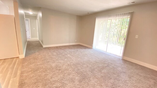 Livingroom 2x1 - Timbercrest