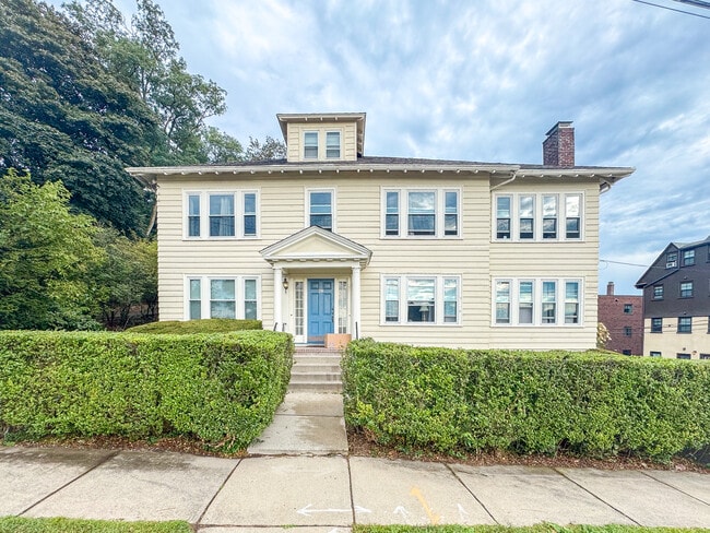 28 Manet Rd