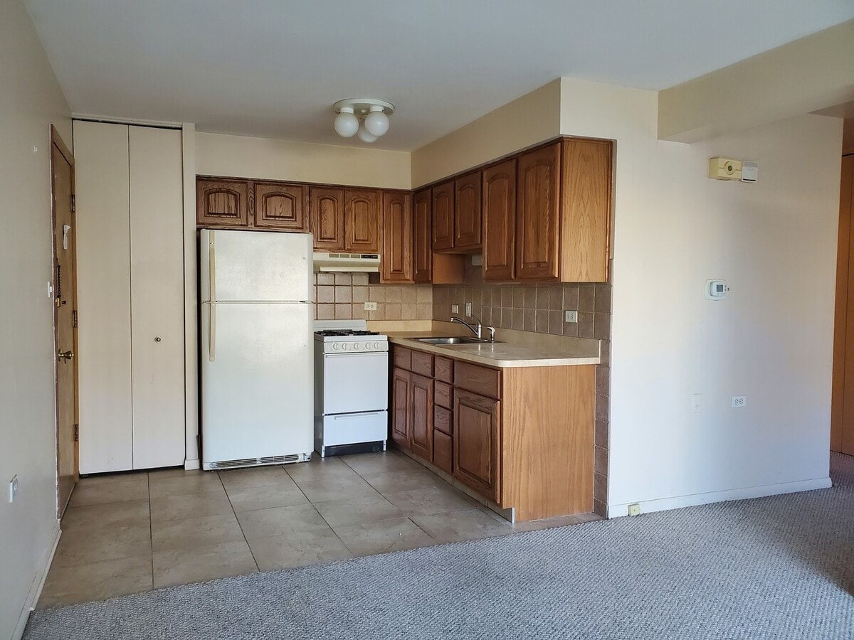 Photo - 6101 W 64th Pl Unit 1