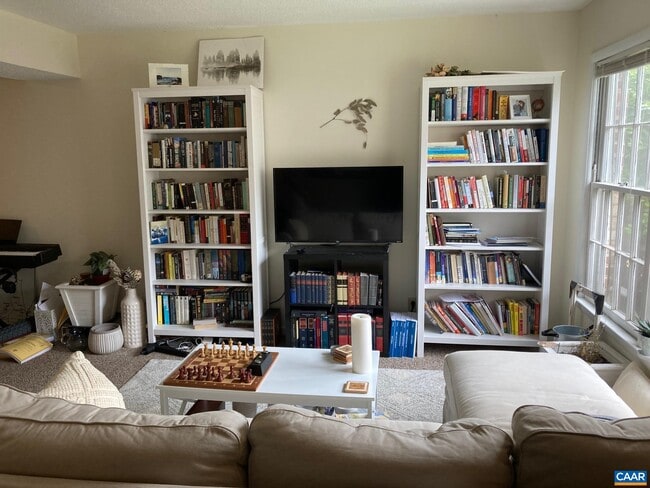 Photo - 2527 HYDRAULIC Rd Unit 56