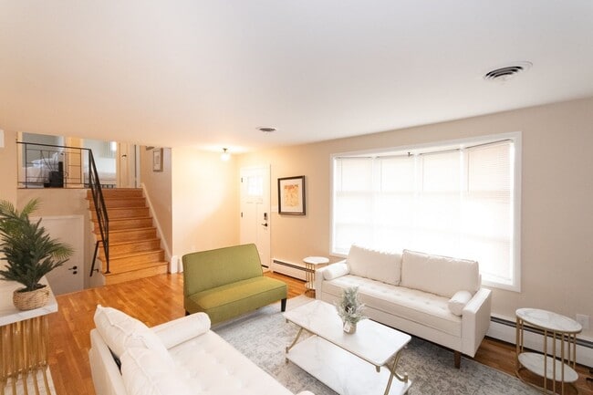 Photo - 9002 St Andrews Pl