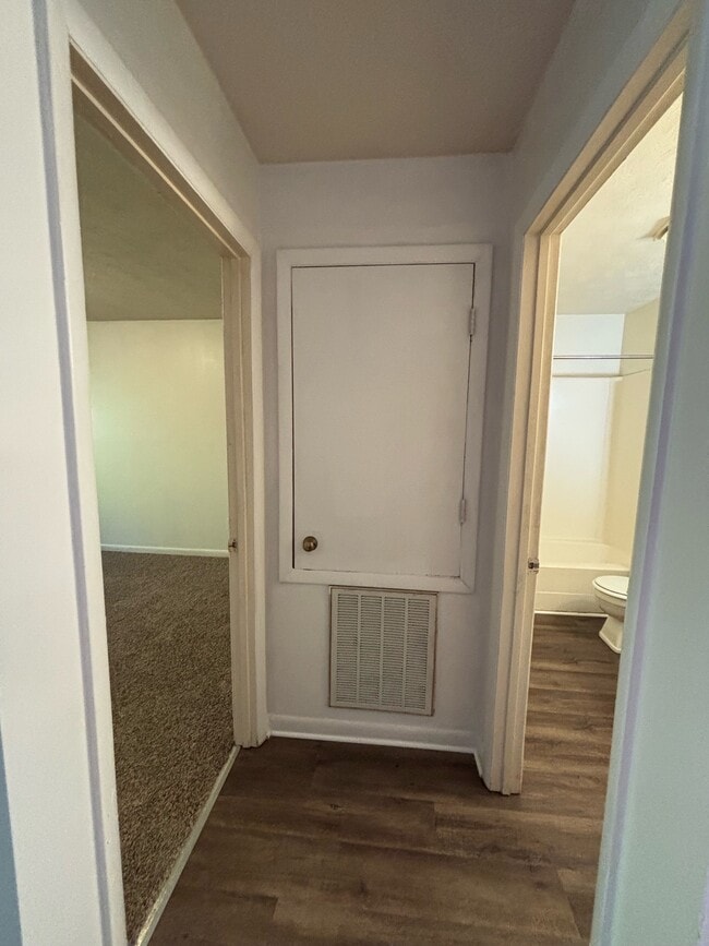 Photo - 6400 Starbrook Dr