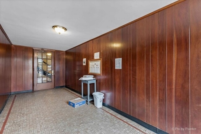 Photo - 2343 W Glenlake Ave Unit 3