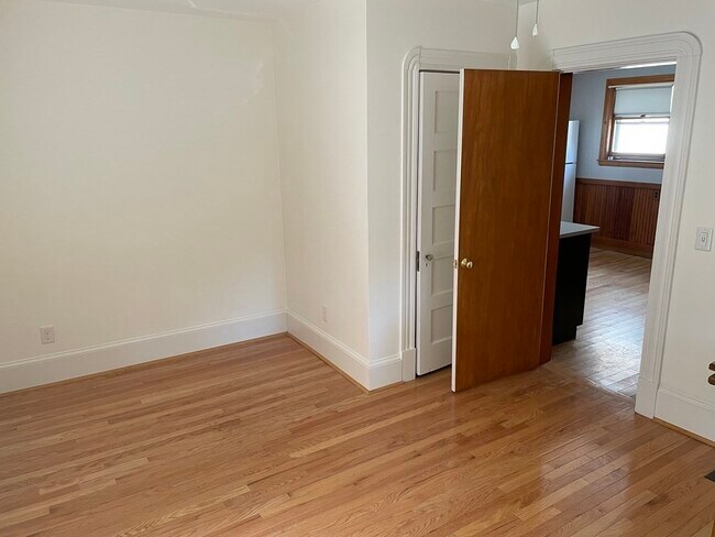 Photo - 24 Gold Star Rd Unit 1