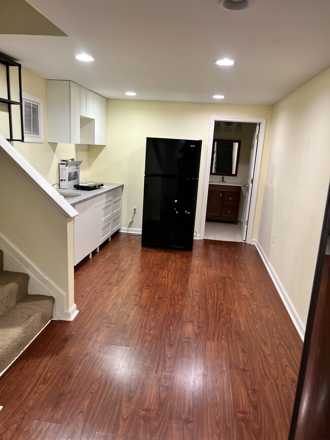 Building Photo - 16718 Tintagel Ct Unit 16718 Tintagel ct Rental
