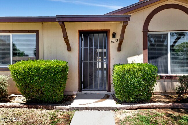 Photo - 3012 W Bethany Home Rd