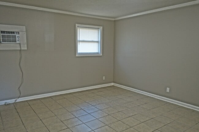 Photo - 4004 Mc Vay St SW