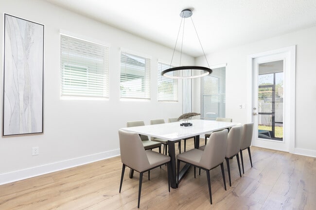 Reserve at Hillview