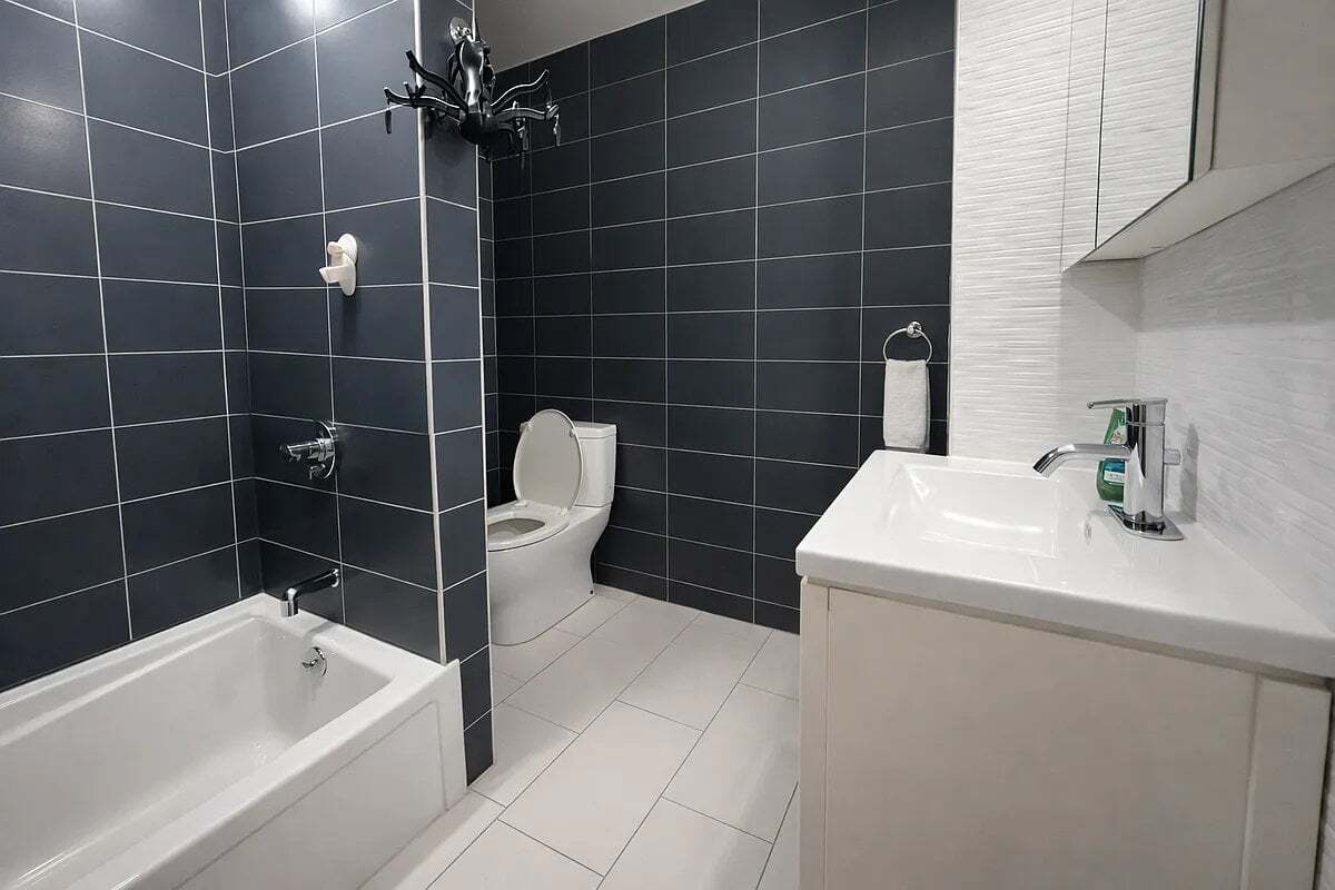 Photo - 723 Third Avenue Unidad 3F