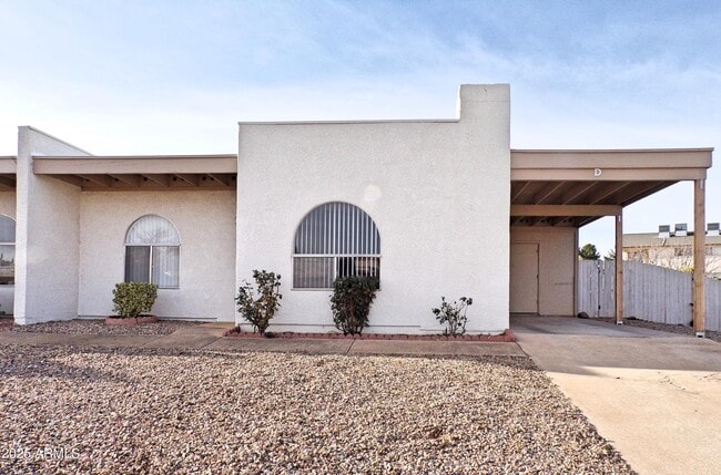 Building Photo - 4300 Plaza Oro Loma Unit D