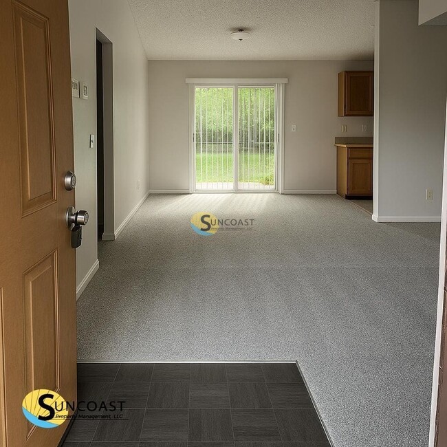 Photo - 2409 Justin Rd E