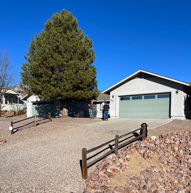 Photo - 4901 N Shadow Ln