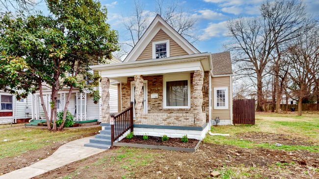 Building Photo - 825 Louis Coleman Jr Drive Rental