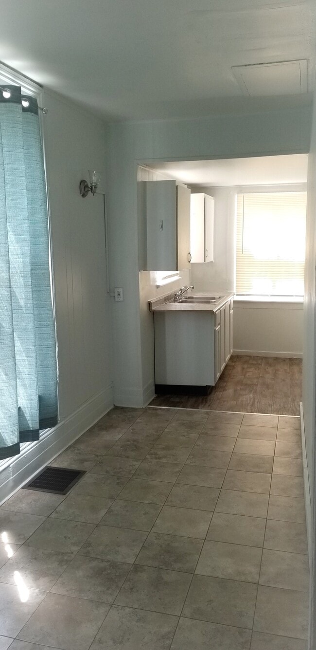 Photo - 413 W Vine St Unidad 1