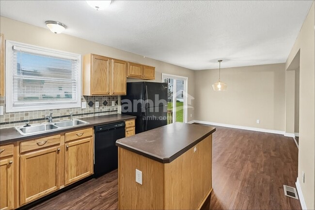 Photo - 8502 Flowering Cherry Dr