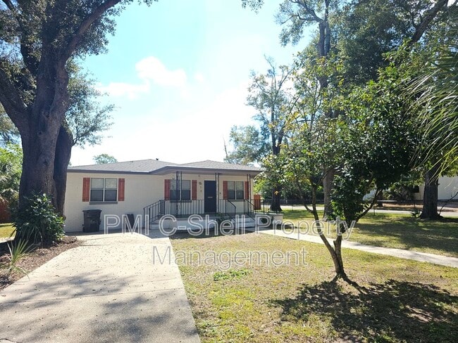 Photo - 913 W Hernandez St