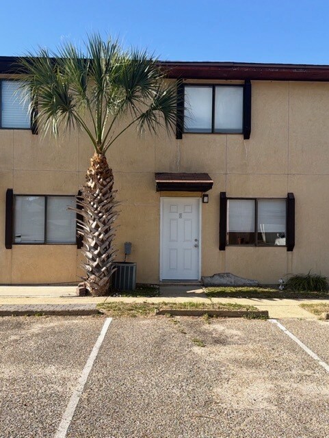 Photo - 710 Legion Dr