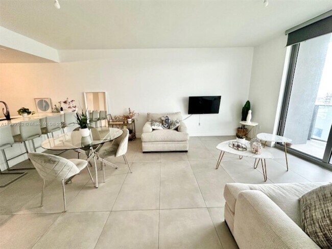 Photo - 488 NE 18th St Unit 3606