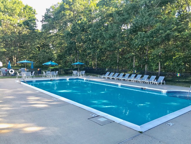 Photo - Woodcrest Estates Senior Living 55+