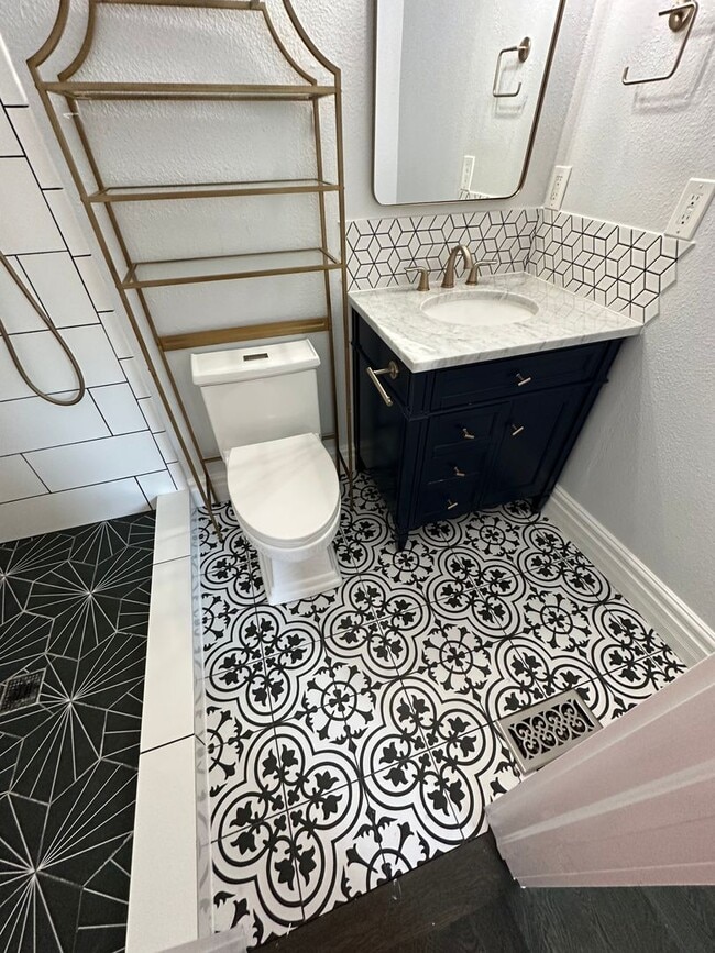 Photo - 279 Pheasant Run