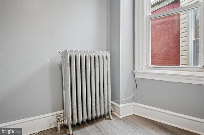 Photo - 5841 N 12th St