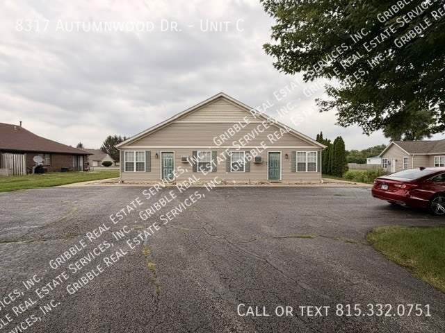 Building Photo - 8317 Autumnwood Dr Unit C