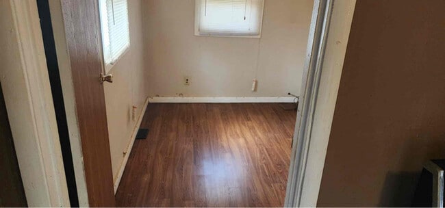 Photo - 400 E Thrush Ave Unit A