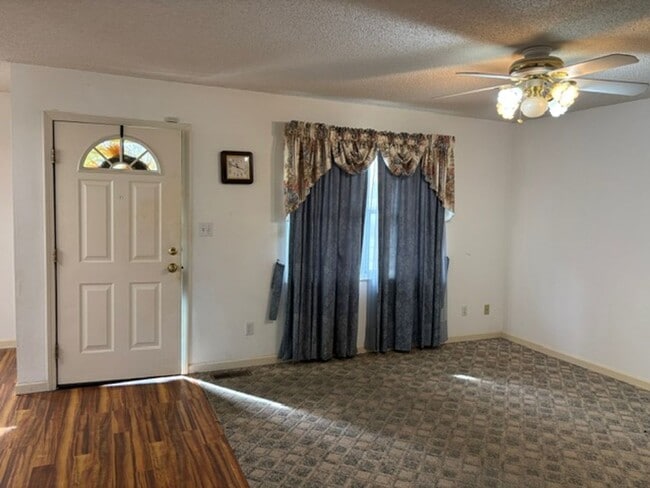 Photo - 2818 S Villa Dr
