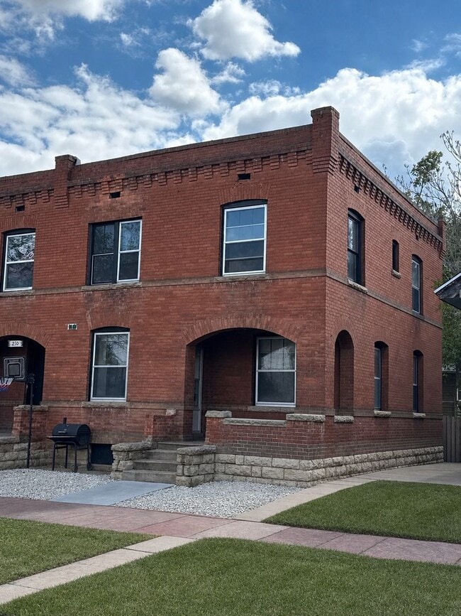 Photo - Refined Living in the Heart of Pueblo 25% OFF FIRST MONTH'S RENT