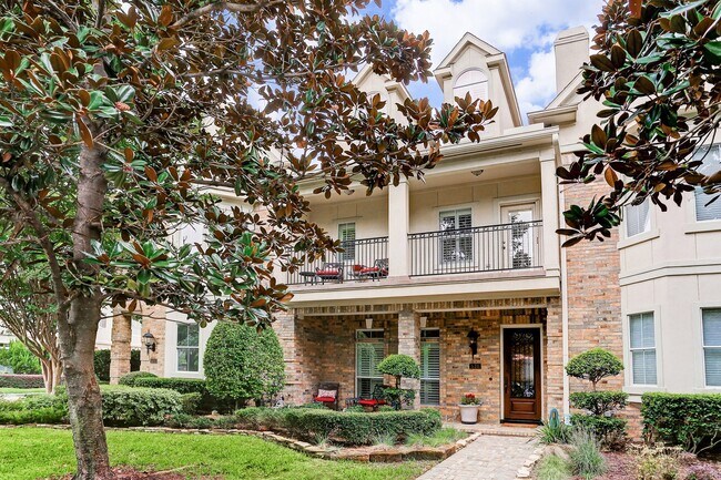 Building Photo - 530 Park Trail Ln