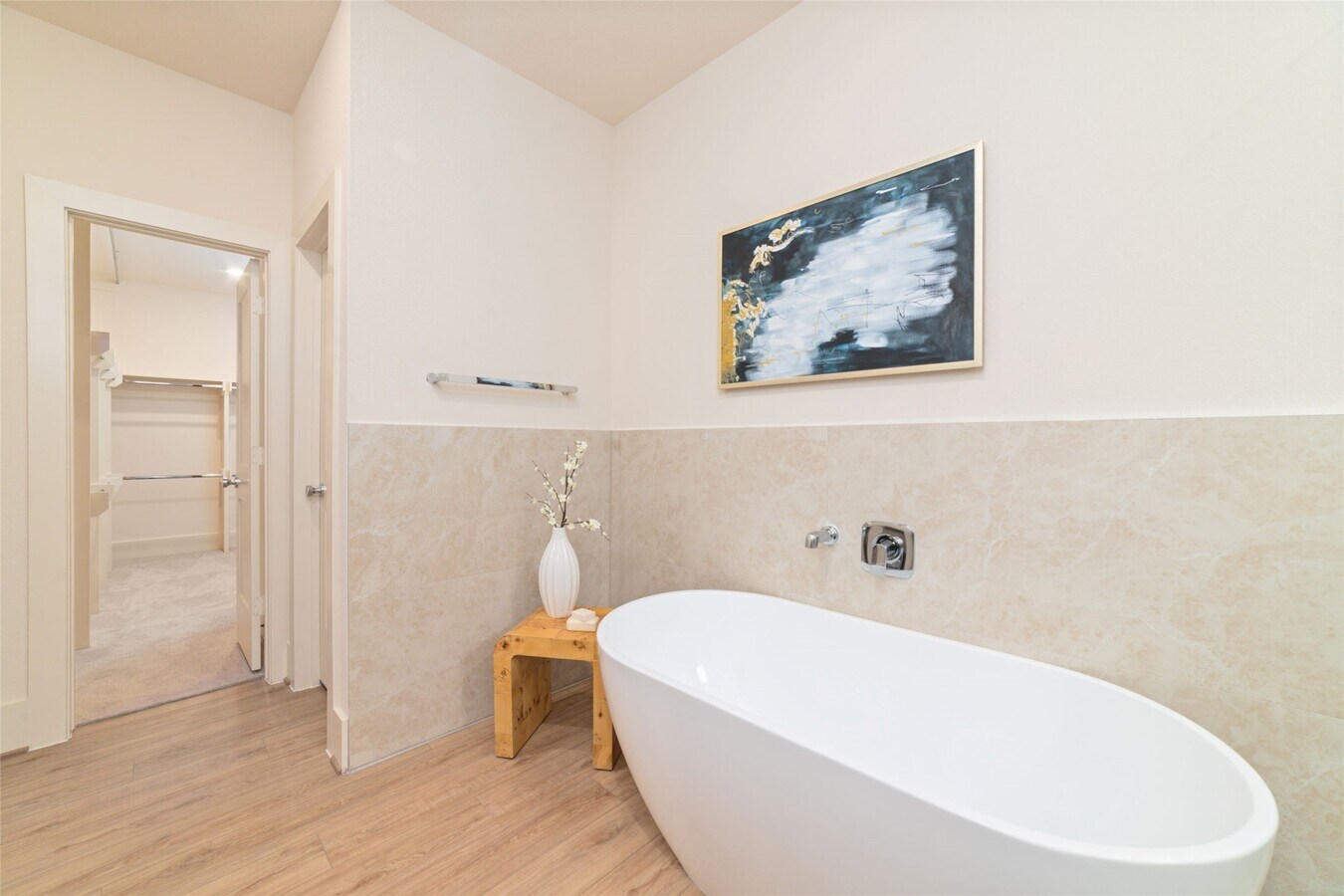 Photo - 861 Rachel St