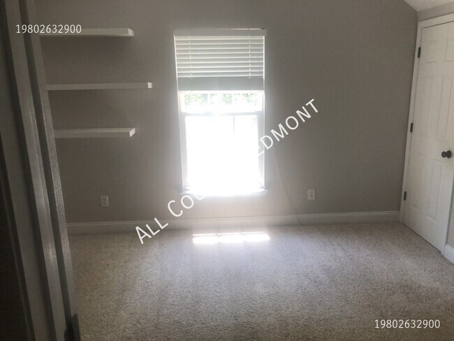 Photo - 13214 Meadowmere Rd