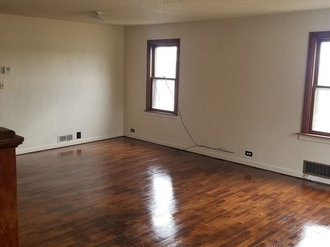 Photo - 2028 E South St