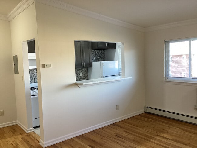 Wildwood & Soundview Garden Apartments