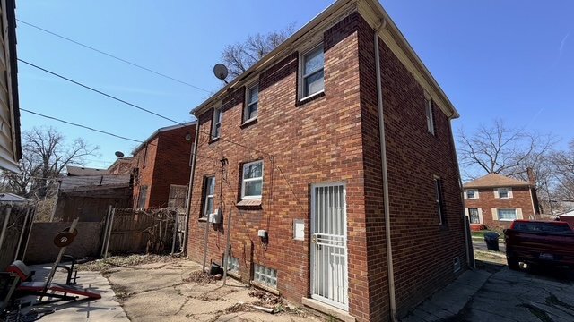 Photo - 14828 Heyden St