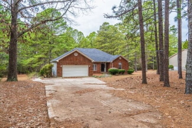 Photo - 1110 Devonshire Trail