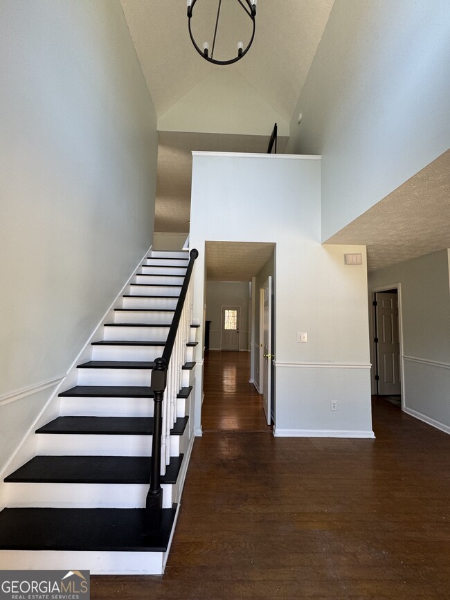 Photo - 1009 Chads Ridge Dr