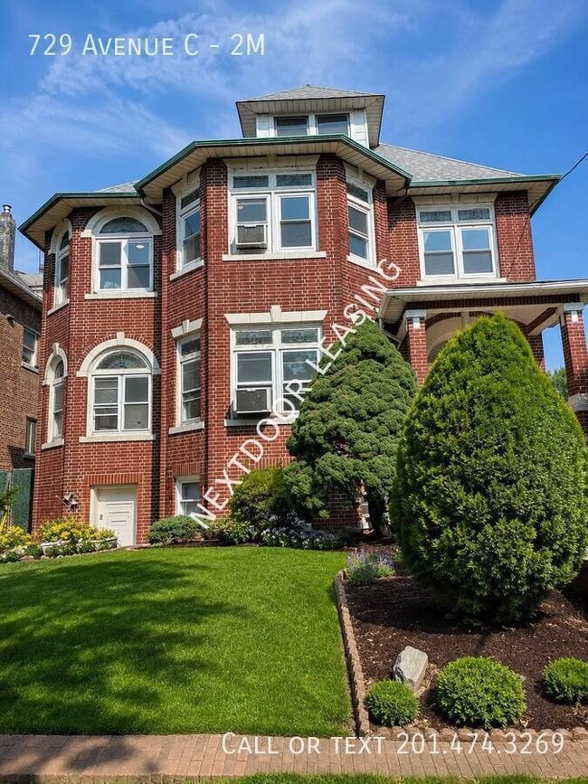 Building Photo - 729 Avenue C Unit 2M