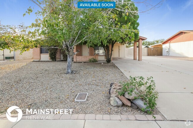 Building Photo - 16446 N 62nd Ave Rental