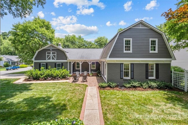 Photo - 2544 Ainsdale Rd House