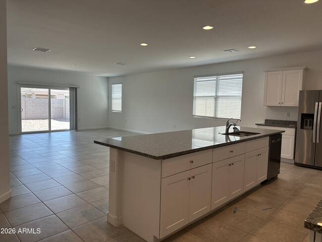 Photo - 3121 W Shanley Ave