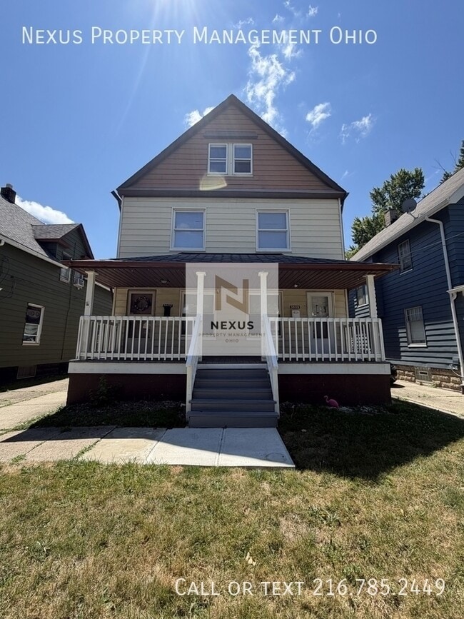 Building Photo - 3607 Daisy Ave Unit 1#UP
