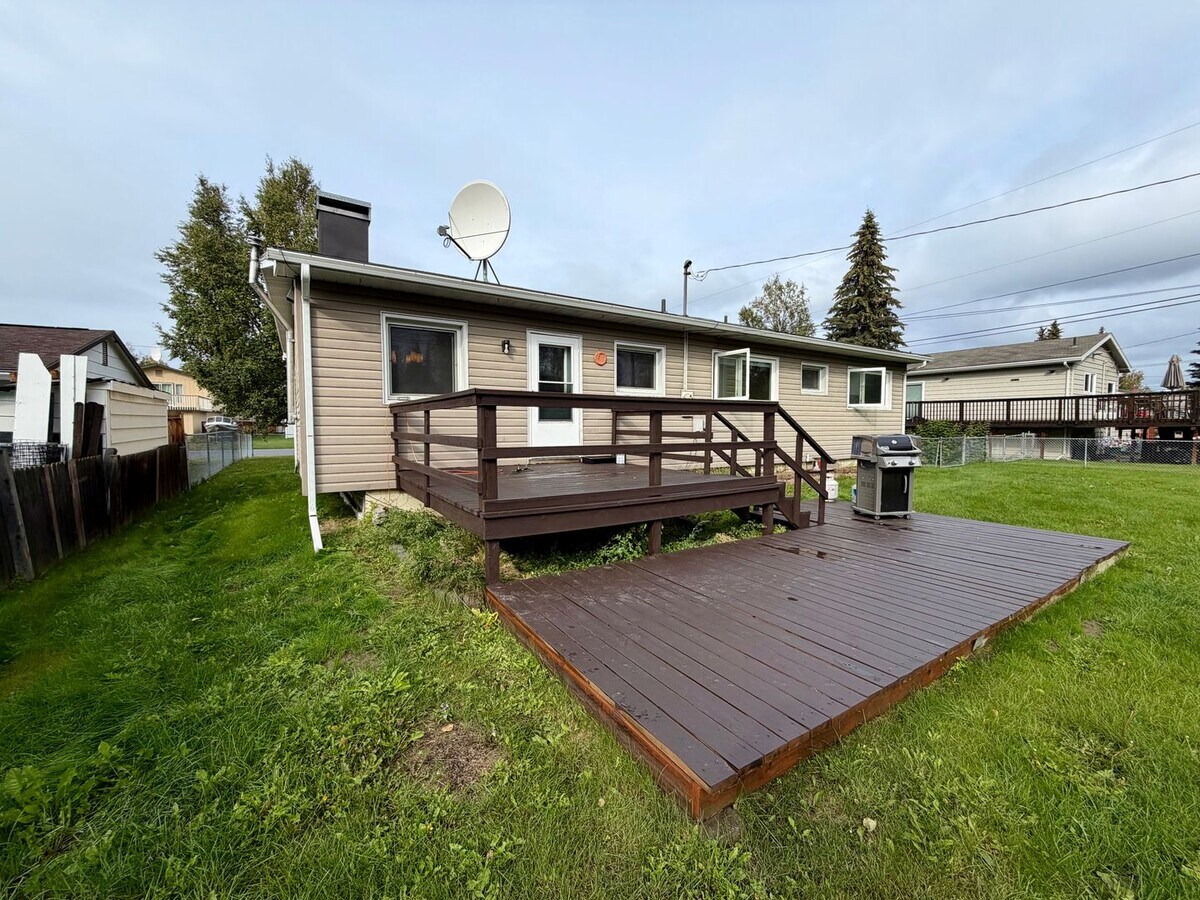 Photo - 1119 Kodiak St