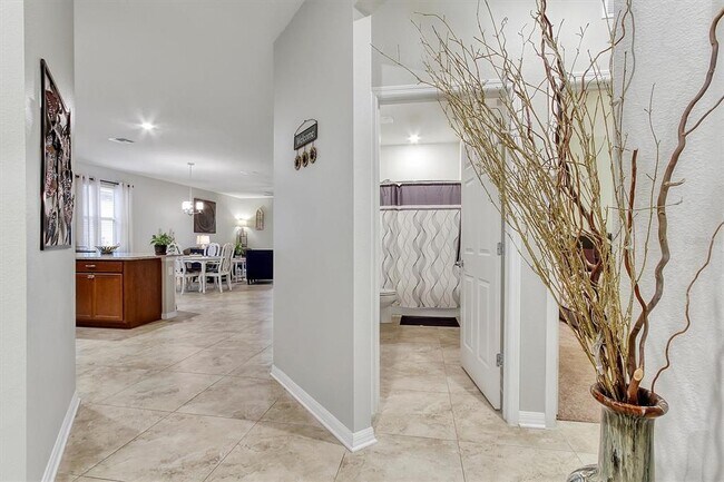 Photo - 5611 Barletta Dr