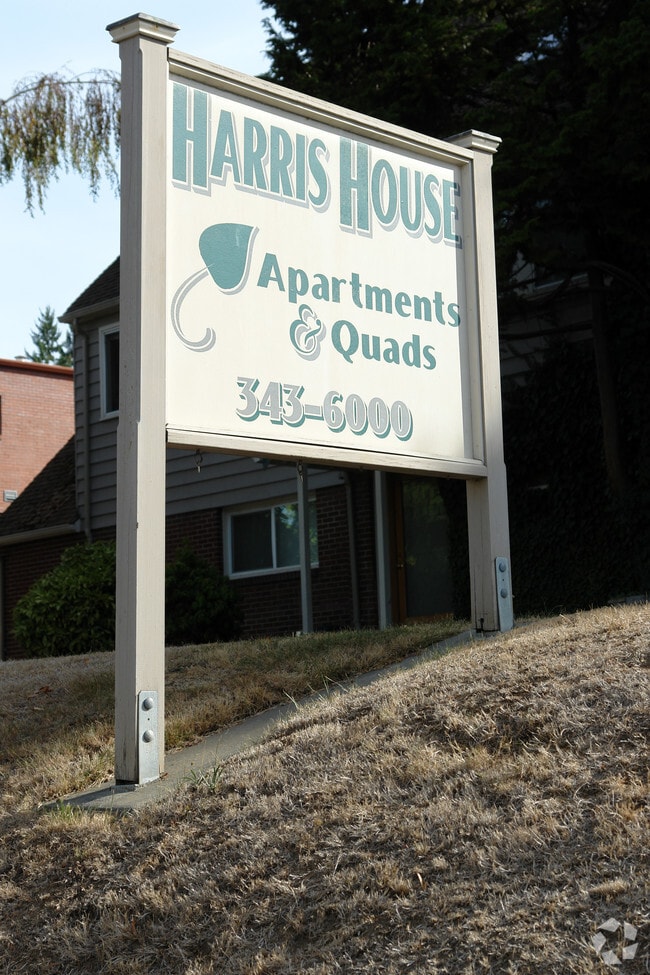 Photo - Harris House